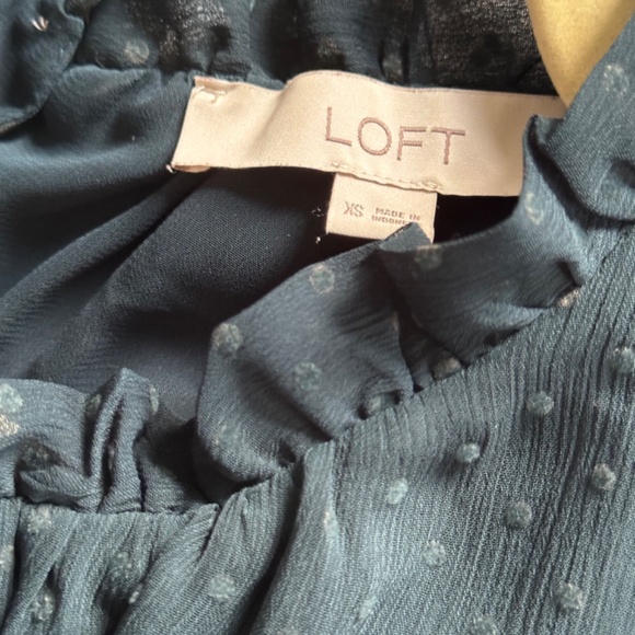 LOFT Ruffle Tank Top - Picture 5 of 5